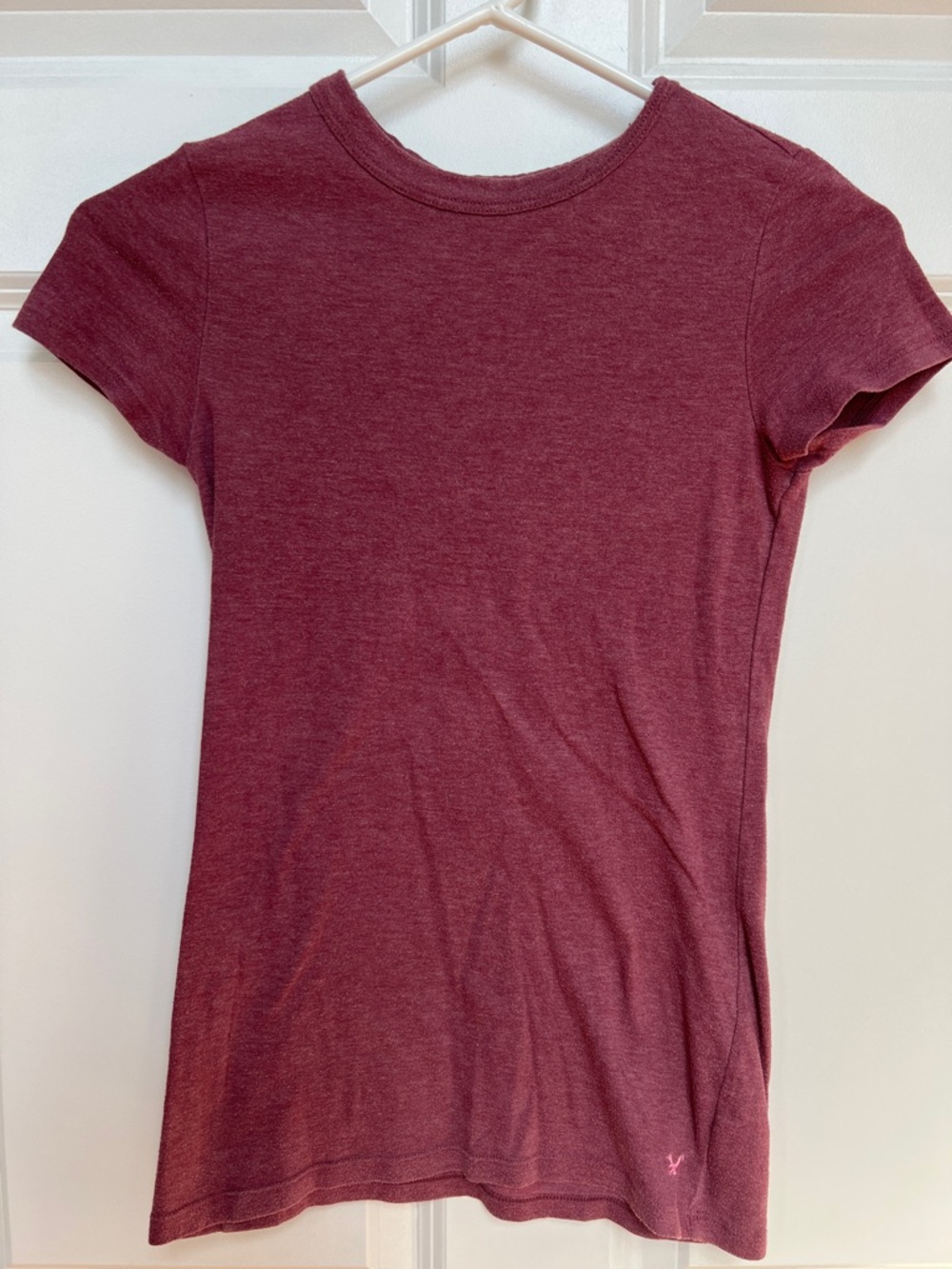 Vintage American Eagle Women's Mauve Crewneck Short Sleeve T-Shirt